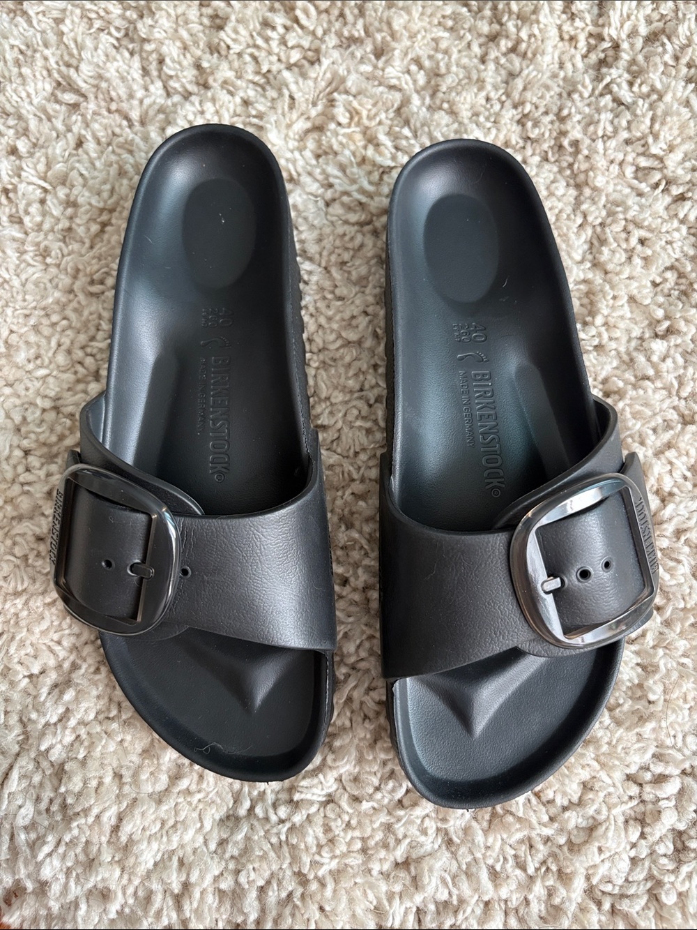 New Birkenstock Women's Big Buckle Madrid EVA Slide Sandals in 
Black size 40